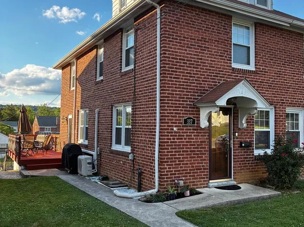 337 W Pennsylvania Ave, Downingtown, PA 19335