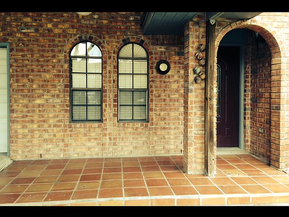 5th image of 1035 Pasadero Dr