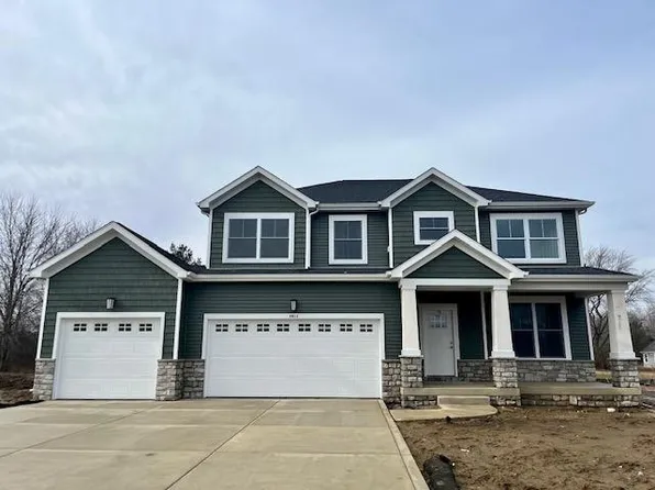 740 Tanglewood Ln, Chesterton, IN 46304