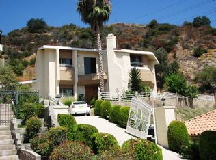 3323 Oakmont View Dr, Glendale, CA 91208