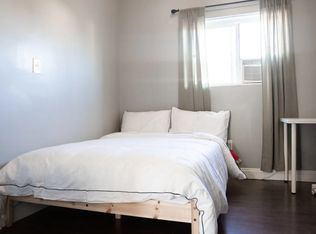1302 W 35th St #1, Los Angeles, CA 90007