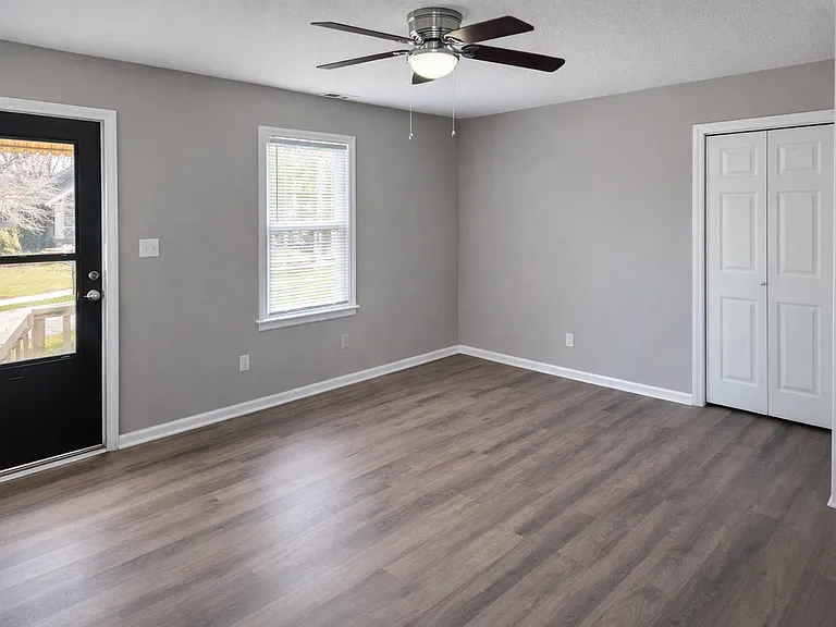 4100 Adams St — Photo 5
