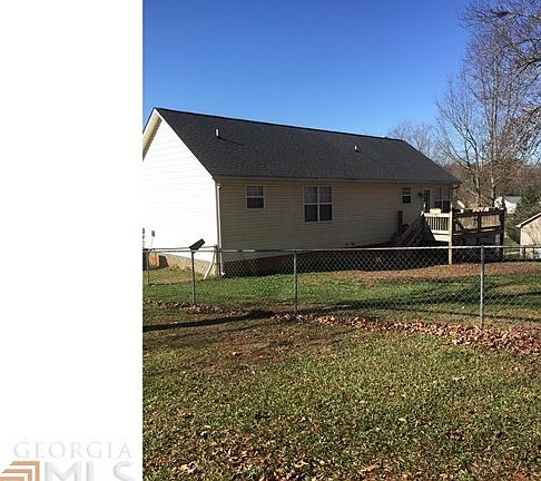 4th image of 325 Ash Wood Ln