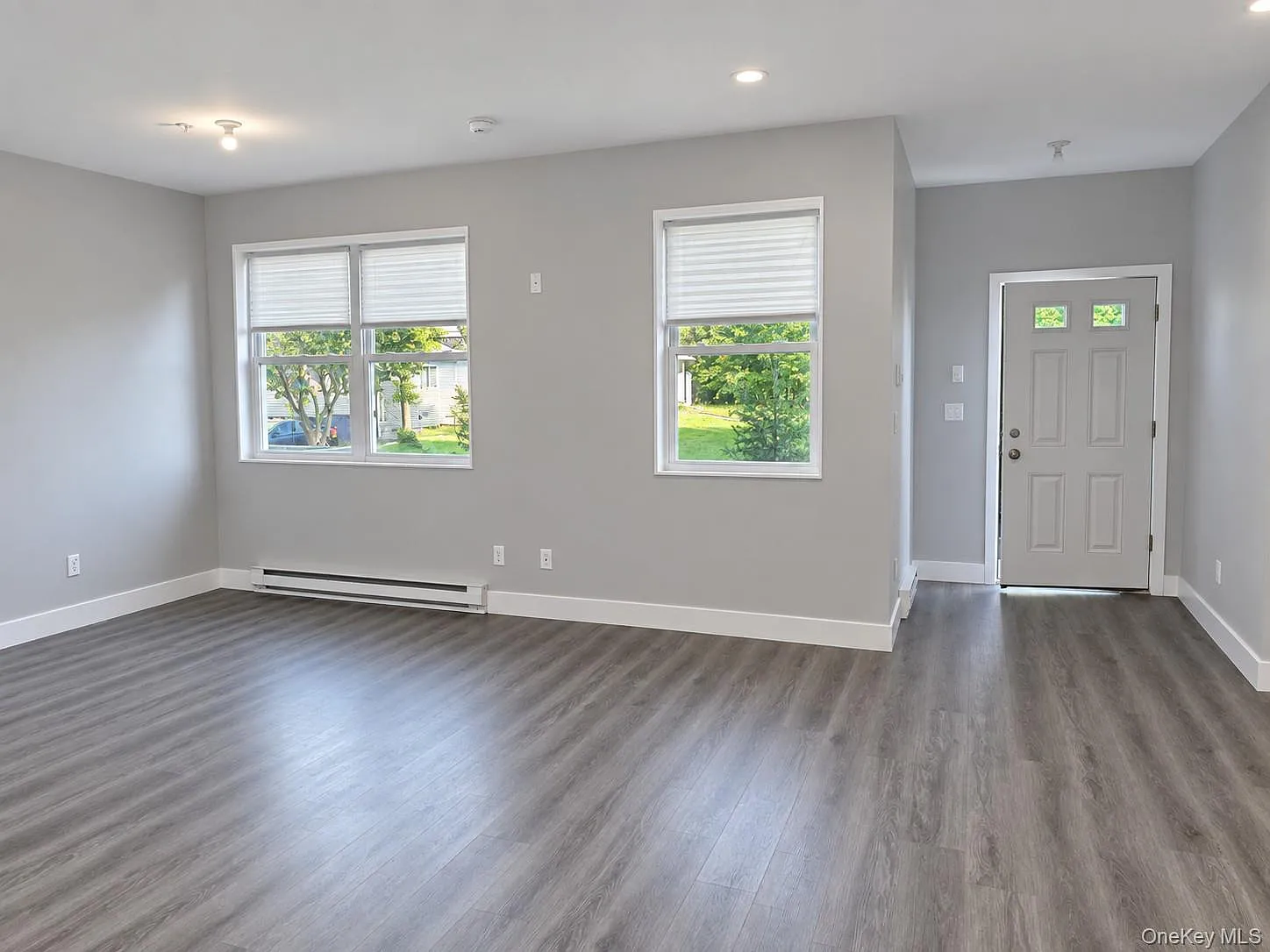2 bed, 2.0 bath, 1210 sqft, $1,819 — Photo 2