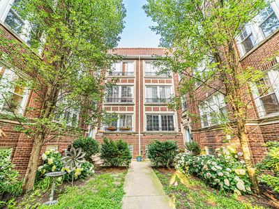 131 Clyde Ave APT 2W, Evanston, IL, 60202