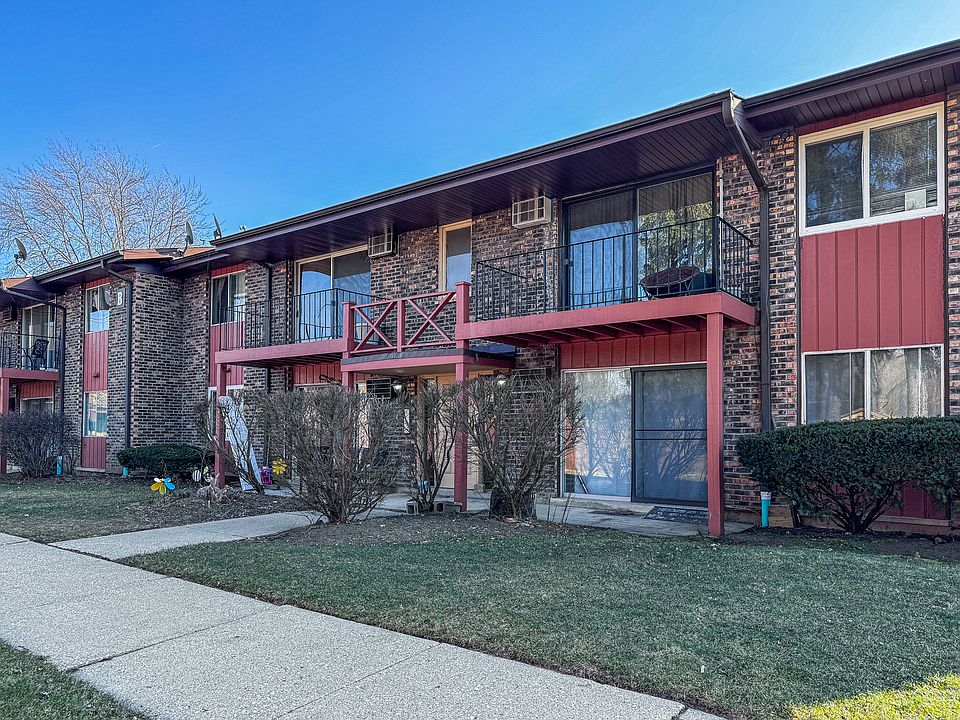 1st image of 247 N Neltnor Blvd #B-1