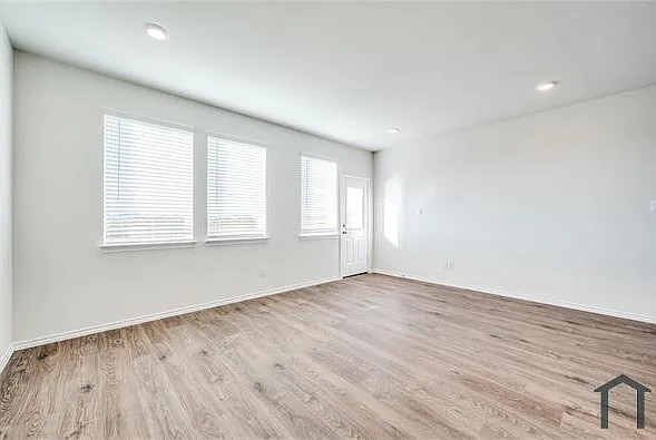 6218 Holly Spring Rd — Photo 18