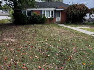 5915 Queen Anne St, Baltimore, MD 21207