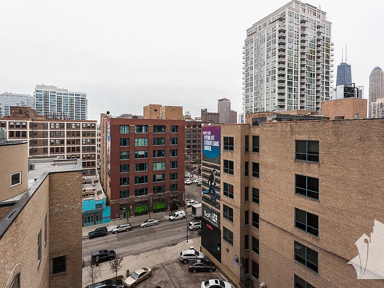 630 N Franklin St #717 — Photo 17