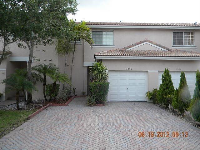 1st image of 4006 NW 92nd Ave