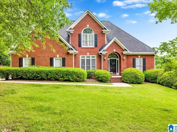 132 Summer Cir, Birmingham, AL 35242