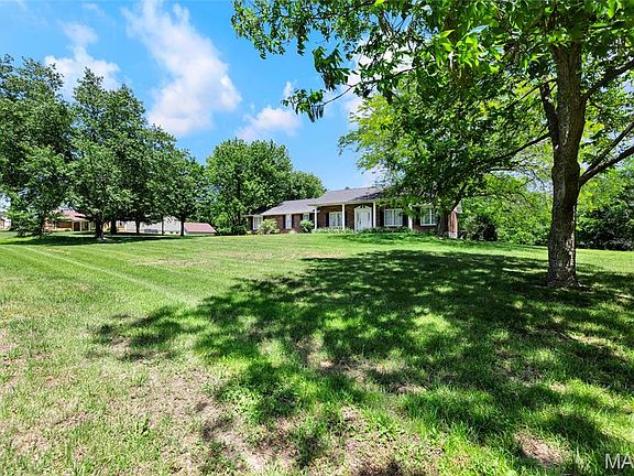 4th image of 213 Dardenne Farms Dr