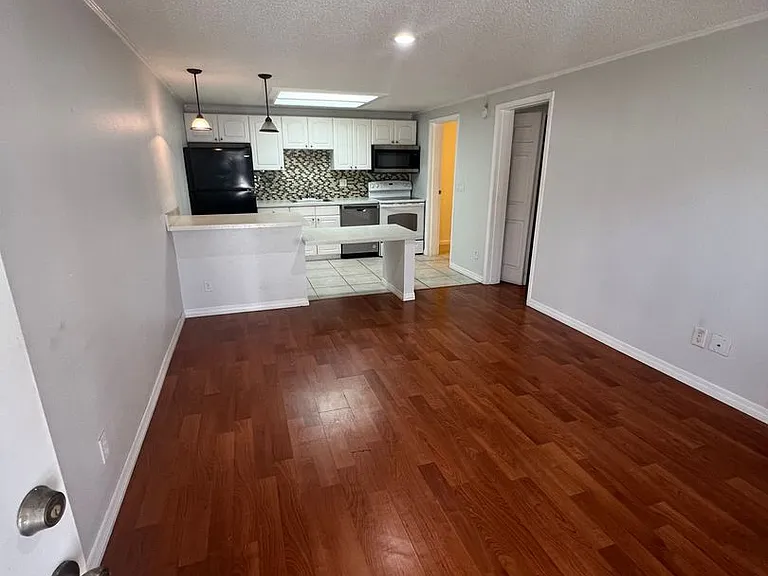 4073 E Michigan St #D — Photo 24
