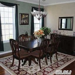 3rd image of 308 Center Oaks Trl