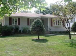 1913 N Lafayette Ave, Griffith, IN 46319