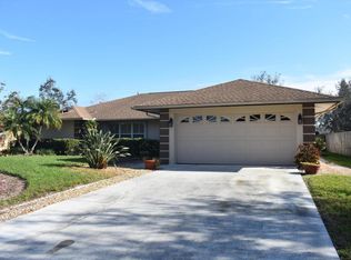512 SE Oceanspray Ter, Port Saint Lucie, FL 34983