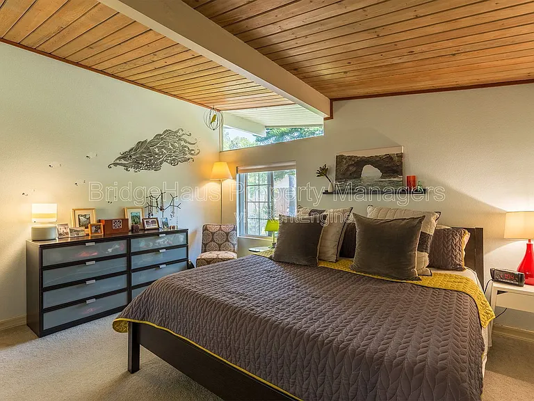 132 Riviera Dr — Photo 20