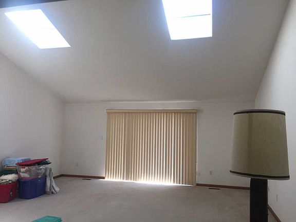 4th image of 3640 Sandalwood Ct