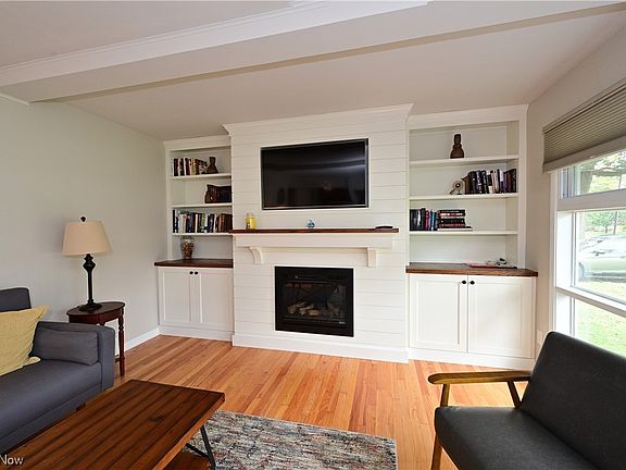4th image of 22745 Haber Dr