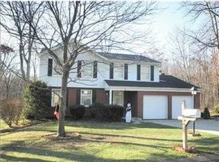 201 Thornwood Dr, Butler, PA 16001