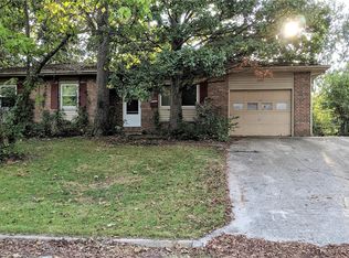 1200 S 20th Ave, Ozark, MO 65721