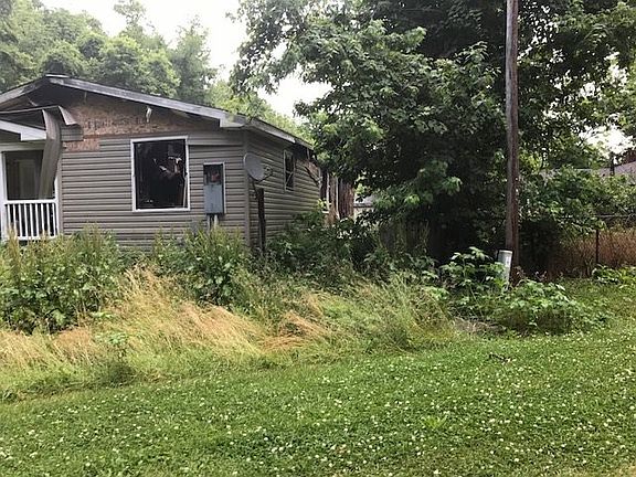 5th image of 2464 W Hawthorne Ave W