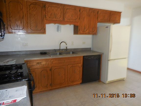5th image of 16107 Apple Ln