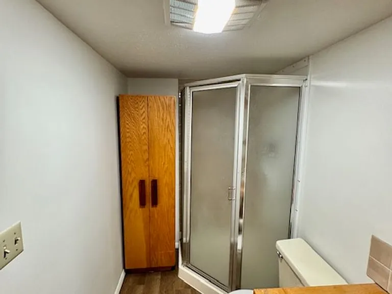 1605 W Koch St — Photo 21