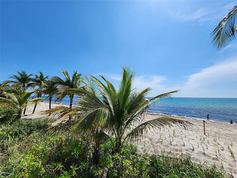 2030 S Ocean Dr #2204 — Photo 1