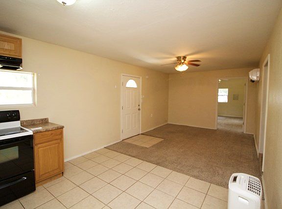 5th image of 11170 NW 109th Ct