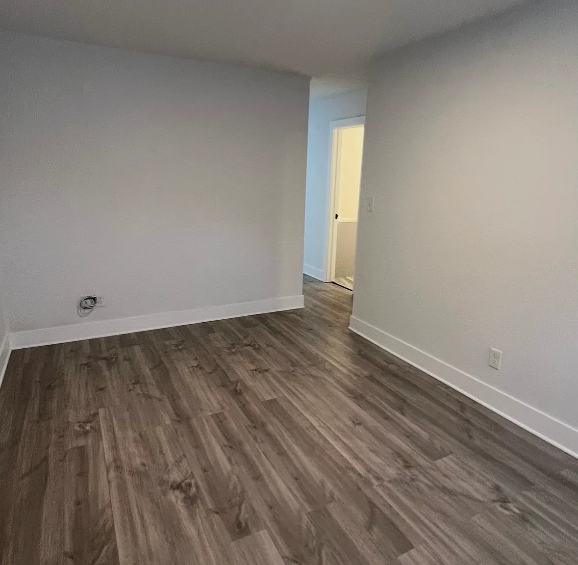 1 bed, $1,600 — Photo 4