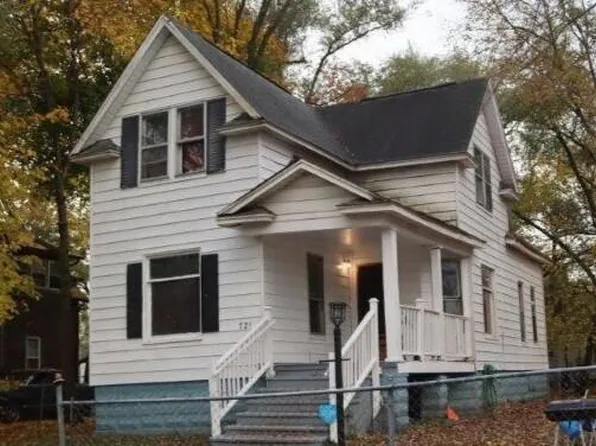 721 Elizabeth St, Kalamazoo, MI 49007