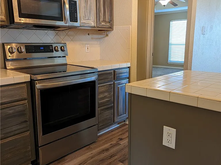 3001 S Fork Dr — Photo 3