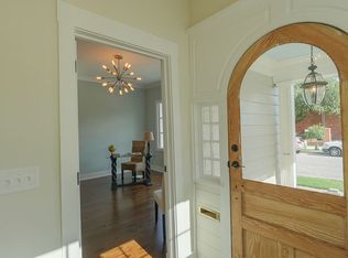 438 Sumter St, Charleston, SC 29403