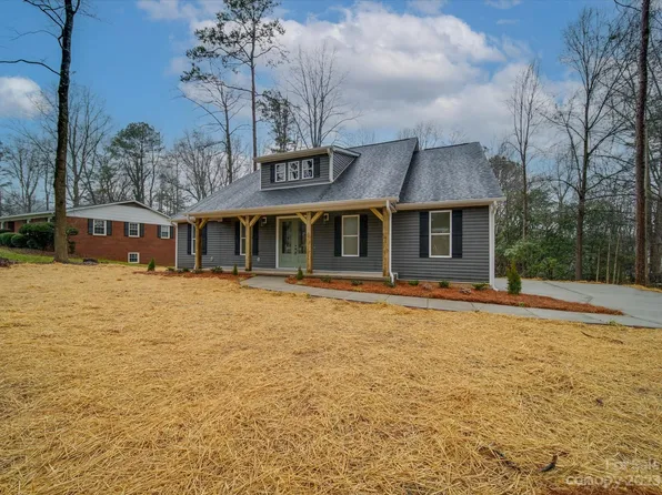 8819 Crestwood Dr, Mount Pleasant, NC 28124