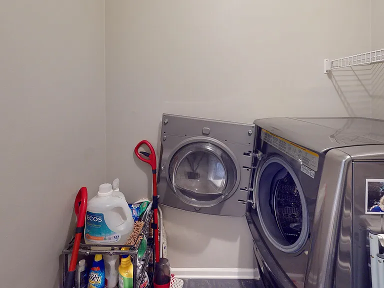 2196 Major Loring Way SW — Photo 24