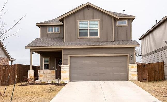 1st image of 303 Zuma Dr