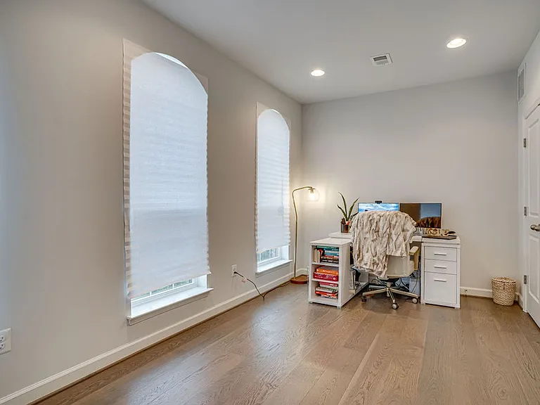 518 Triggerfish Dr — Photo 4