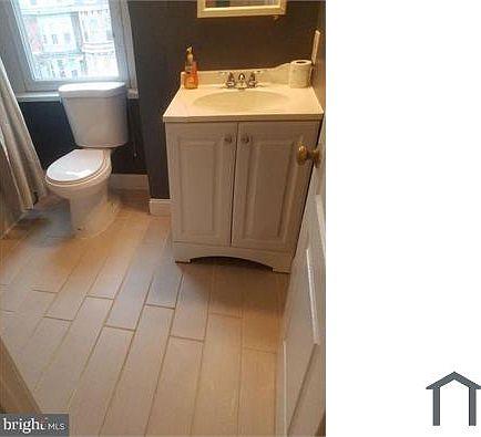 5th image of 112 Linden St Floor 2