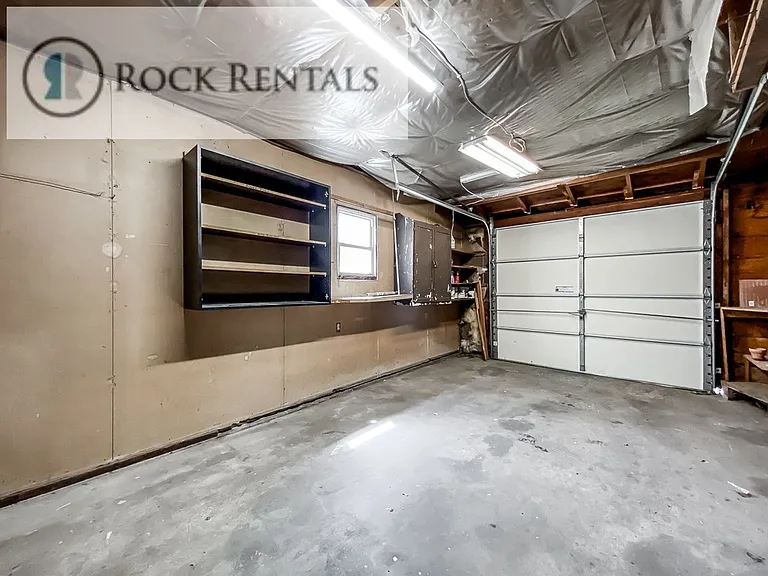1516 Woodlawn St — Photo 13