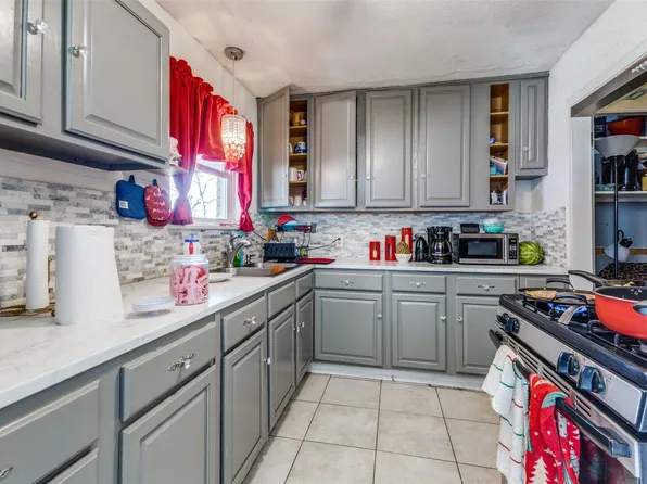 3404 Gray Dr, Mesquite, TX 75150