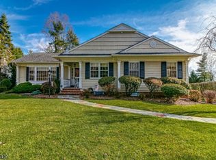 1427 Coles Ave, Mountainside, NJ 07092