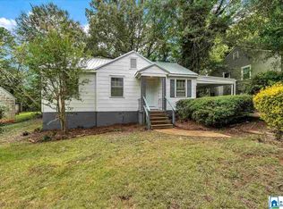 105 Lancaster St E, Talladega, AL 35160