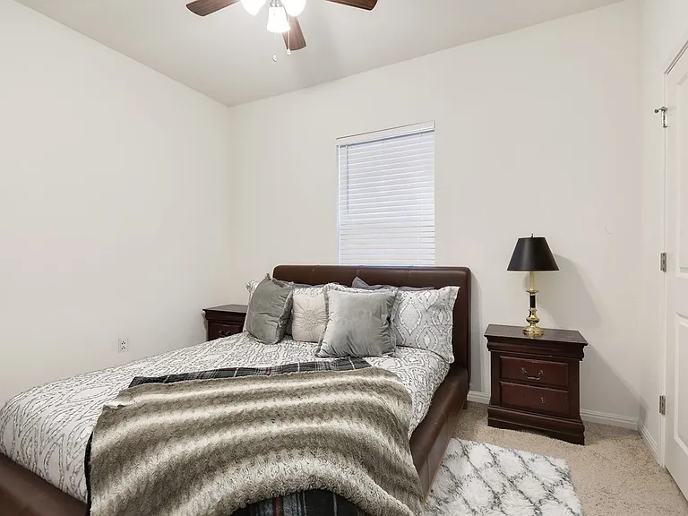 304 Bell Rings Dr — Photo 10