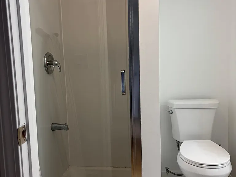 121 Cadogan Way — Photo 8