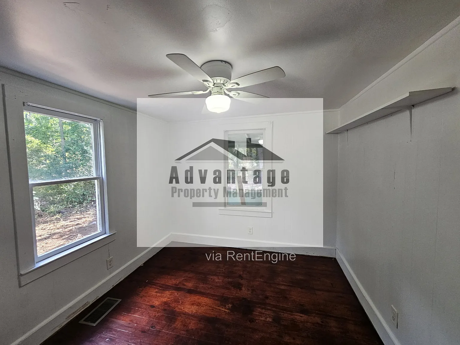 2 bed, 1.0 bath, 994 sqft, $1,295 — Photo 3
