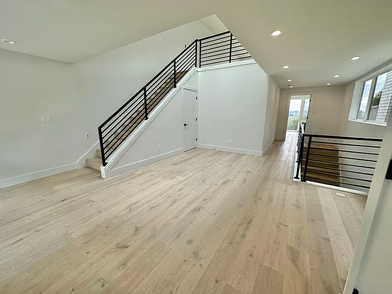 507 Galer St — Photo 2