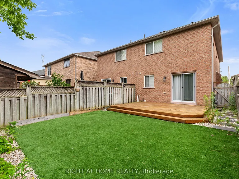 1811 Creek Way — Photo 28
