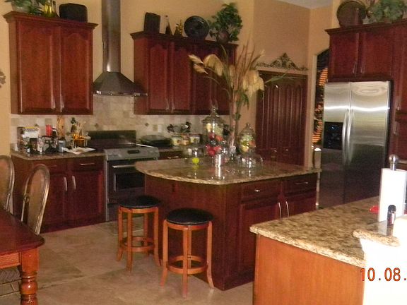 3rd image of 114 Braelock Dr