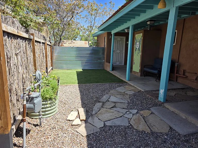 117 1/2 Jimenez St — Photo 3